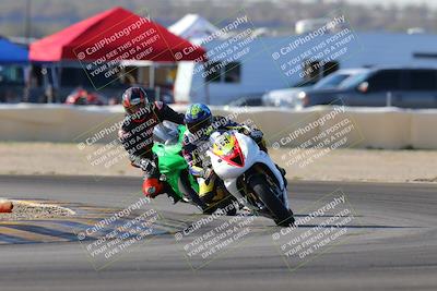 media/Dec-18-2022-SoCal Trackdays (Sun) [[8099a50955]]/Turn 2 (950am)/